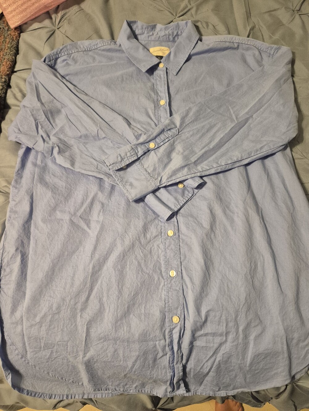 Universal Thread Light Blue Casual Button-Down Shirt